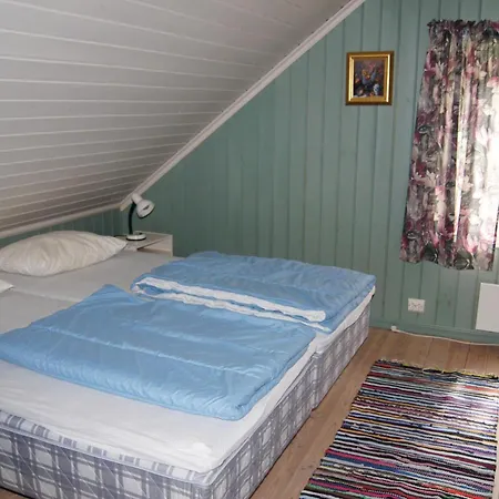 Stunning In With House Sea View Nyaraló Farsund