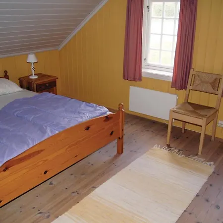 Stunning In Farsund With House Sea View